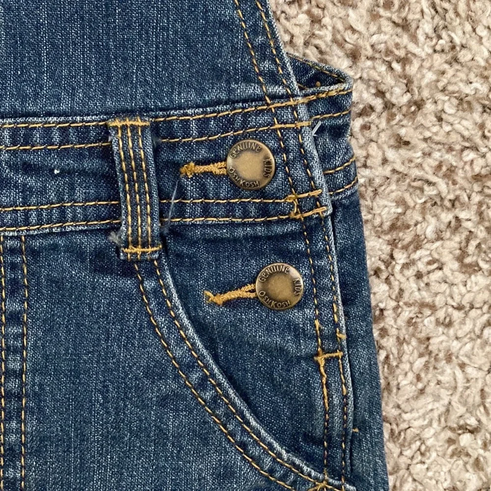 NWOT Oshkosh Girls Denim Short-Alls 5T